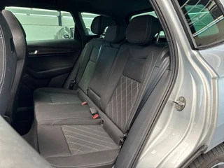 Škoda Karoq 1.5 TSI ACT Sportline Business / 14