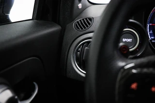 Fiat 500 C 1.4 T-Jet Abarth Competizione | BEATS | CLIMA | LEDER / 33