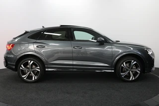 Audi Q3 Sportback 45 TFSI e PHEV S Edition (S-Line) / 17