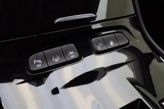 Opel Grandland 1.6 Turbo Plug-In Hybrid 300pk 4x4 GSe | Navigatie | Camera | Comfort stoelen | Elektrische achterklep | Stoel- en stuurverwarming | Adaptive Cruise control | / 37