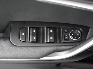 Kia XCeed 1.5 T-GDi GT-Line  - Navigatie - Stoel-/stuurverwarming - Cruise Control - Climate Control - Fabrieksgarantie tot 08-2031 / 21