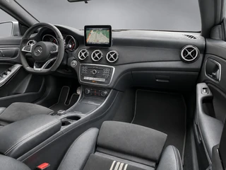 Mercedes-Benz CLA Shooting Brake 180 AMG Edition AUT. | 1e eigenaar | dealer onderh. | navigatie | a. carplay | alcantara interieur / 15