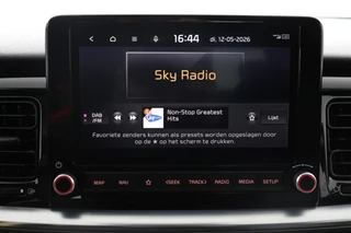 Kia Stonic 1.0 T-GDi MHEV DynamicLine  Navigatie - Achteruitrijcamera - Cruise Control - Apple & Android Carplay - Fabrieksgarantie t/m 14-04-2032 / 27