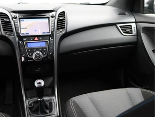 Hyundai i30 Wagon 1.6 GDi Comfort  | Trekhaak | Navigatie | Camera | / 20