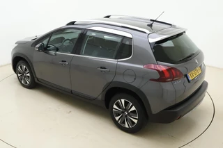 Peugeot 2008 1.2 PureTech Allure | Navigatie | Climate Control | Cruise Control | Camera | Lichtmetalen Velgen | Parkeersensoren Achter / 5