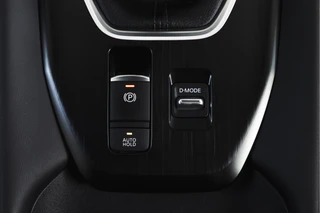 Nissan QASHQAI 1.3 MHEV 140 PK N-Style Orig. NL  | Adapt. Cruise | PDC | 360 camera | NAV+App.Connect | ECC | Trekhaak | LM 19" | / 27