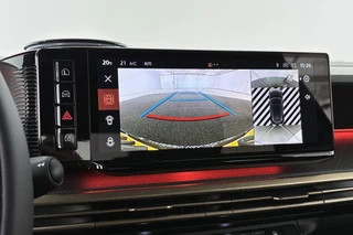 Lancia Ypsilon 1.2 Turbo Hybrid LX / 16