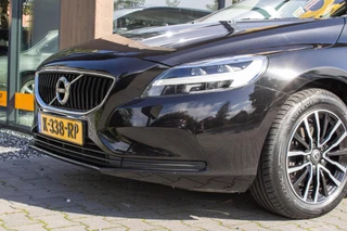 Volvo V40 2.0 T2 Inscription Parkeersensor achter|Bleutooth|Airco / 10