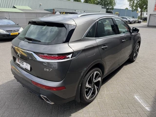 DS DS 7 Crossback 180pk So Chic (Elektrisch Schuifdak - Trekhaak - Focal Electra - Stoelverwarming - 20"- Camera - LED - Navigatie - Draadloos laden) / 7