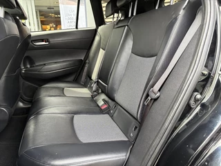 Toyota Corolla Cross 2.0 High Power Hybrid First Edition 1E-EIGENAAR NL-AUTO PARK-SENSOREN BLIND-SPOT STOELVERW APPLE/ANDROID DRAADLOOS-LADEN CAMERA ELEK-KLEP LM-VELGEN AD-CRUISE KEYLESS / 18