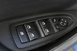 BMW X2 xDrive25e M Sport Panoramadak Harman Kardon Memory Head-Up / 36