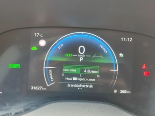 Toyota Yaris 1.5 Hybrid 115 DYNAMIC NL-AUTO STOEL/STUURVERW BLIND SPOT PARK-SENSOREN NAVI CAMERA CLIMA AD-CRUISE APPLE/ANDROID KEYLESS 16'' LM-VELGEN / 21