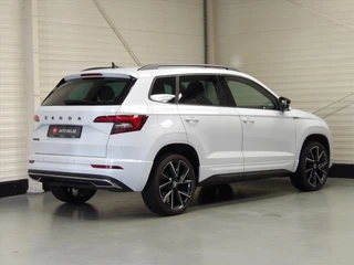 Škoda Karoq 1.5 TSI ACT Greentech 150pk DSG-7 Sportline Business / 7