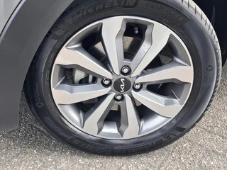 Kia Stonic 1.0 T-GDi MHEV 100pk DynamicPlusLine |Navi |Camera |25dkm! / 22