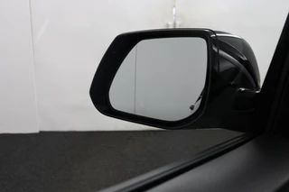 Kia Niro 1.6 GDi Hybrid DynamicLine  - Navigatie - Achteruitrijcamera - Apple & Android Carplay - Climate Control - Virena zekerheidspakket € 895,- / 61