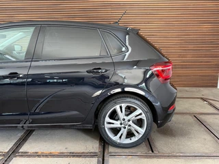 Volkswagen Polo 1.0 TSI Style | Black Edition | IQ.Light Matrix | Discover Pro | CarPlay | Licht + Zicht | Ambient | PDC | DAB+ / 41