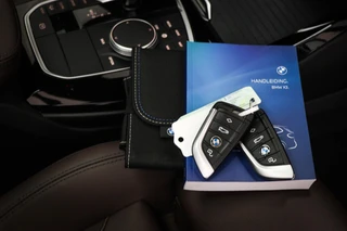BMW X3 xDrive20i M-Sport Business Edition Plus | PANORAMADAK | STUURVERWARMING | TREKHAAK | 20" / 51