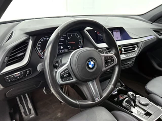 BMW 1-serie 118i Executive M Sport | Stoelverwarming | Cruise Control | Navi | CarPlay | / 12