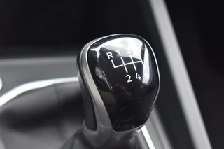 Volkswagen Golf Variant 1.0 TSI Life Business BSM | Navigatie | Stuur/Stoelverwarming | Sfeerverlichting | 12 mnd BOVAG garantie | Whatsapp 06-53188999 / 16
