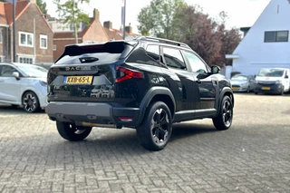 Dacia Duster 1.6 Hybrid 140 Extreme / 8