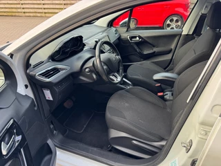 Peugeot 208 1.2 PureTech Allure / Navi / Cruise / Carplay / 57000 km !. / 19