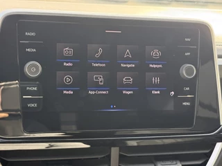 Volkswagen T-Roc 1.5 TSI R-Line Edition  | LED | Keyless | Virtual Cockpit | Apple/Android | Adapt Cruise | PDC v+a incl. camera / 55
