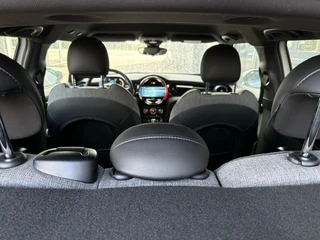 MINI 5-deurs 1.5 Cooper 136pk Bns.Edition 5-drs. NAVI/CARPLAY/CLIMA/CRUISE/PDC/LED / 26