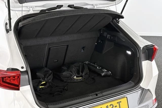 CUPRA Formentor 1.4 TSI e-Hybrid / 11