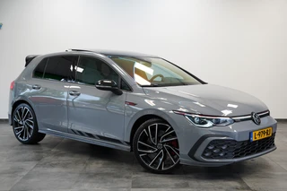 Volkswagen Golf 2.0 TSI GTI Akrapovič Panoramadak Harman&Kardon Sterrenhemel 19''LM
