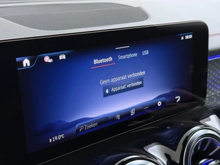 Mercedes-Benz EQB EQB 300 4Matic AMG / 45