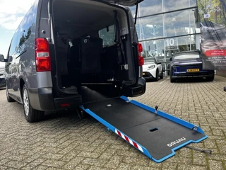 Toyota PROACE Electric Verso Long L2 Extra Range Dynamic 75 kWh ROLSTOEL-AANPASSING CRUISE SCHUIDEUREN L+R CLIMA BLUETOOTH DAB+ LAGE KILOMETERSTAND / 19