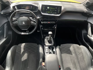 Peugeot 208 PureTech 100 GT  | Panoramadak | Keyless | Adaptive Cruise Control | Stoelverwarming | / 8