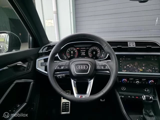 Audi Q3 40 TFSI Quattro S-Line / Pano / 360' / Carplay / 18