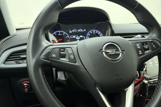 Opel Corsa 1.4 Favourite | Navigatie | Parkeersensoren | Lichtmetalen velgen | 5 Deuren | Cruise control | DAB Radio | Mistlampen voor / 17