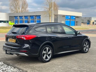 Ford Focus 1.0 Ecoboost Wagon Active Business '' Trekhaak - Clima - PDC '' / 6
