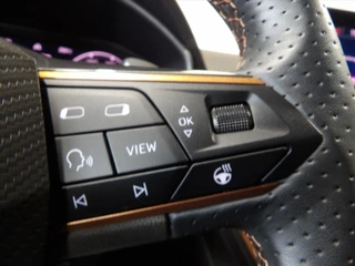 CUPRA Leon 1.4 e-Hybrid 245pk DSG-6 / 22