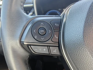 Toyota Corolla Cross 2.0 High Power Hybrid First Edition BLIND-SPOT EL-ACHTERKLEP LM-VELGEN KEYLESS PARK-SENSOREN STOELVERW DRAADLOOS-LADEN AD-CRUISE BLUETOOTH / 25