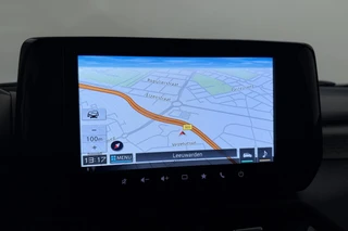 Suzuki Swift 1.2 Style Smart Hybrid 83pk | Automaat | Navigatie | Climate Control | Cruise Control Adaptief | Camera | Stoelverwarming | Draadloos Apple Carplay - Android Auto / 26