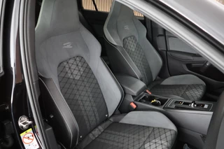 Volkswagen Golf Variant 1.5 eTSI 150pk DSG 2x R-Line h/k Navigatie Adaptive Cruise PDC Virtual Cockpit / 2
