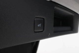 Ford Kuga 2.5 PHEV Vignale  Trekhaak, Head up display! B&O / 14
