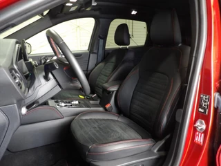 Ford Kuga 2.5 PHEV e-CVT 225pk ST-Line X / 17
