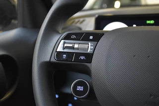 HYUNDAI Inster 42 kWh E-Motion  | Adaptieve Cruise + Climate Control I Navi + Camera / 20