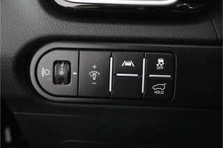 Kia XCeed 1.5 T-GDi GT-Line  - Automaat - Panorama dak - Stoel/Stuur verwarming - Navigatie - Climate Control - Achteruitrijcamera - Elektrische Achterklep - Fabrieksgarantie tot 01-2032 / 21