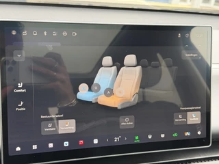Leapmotor C10 REEV Design 28.4 kWh 215PK Automaat Navigatie, Camera 360, Lichtmetalen velgen, Elektrische Achterklep, Kunstlederen bekleding, Stoel Verwarming & Ventilatie / 26