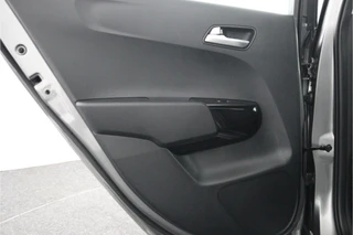 Kia Picanto 1.0 DPI DynamicLine Autmaat - Apple Carplay/Android Auto - Cruise Control - Navigatie - Achteruitrijcamera -Fabrieksgarantie tot en met 06-2032 / 40