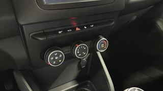 Dacia Duster 1.0 TCe Bi-Fuel Prestige CAMERA LEER NAVI CARPLAY LM. / 46