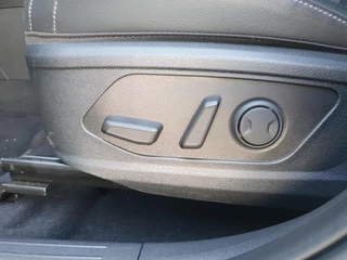 Kia Sportage 1.6T PHEV AWD DynamicPlusLine Edition | Plug-In Hybride | Stoel en stuurverwarming | Elektrisch bedienbare voorstoelen | Navigatie | Camera | Apple Carplay / Android Auto | / 18