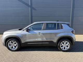Jeep Avenger 100pk Altitude (Camera - Keyless Entry - Adaptieve Cruise Controle - Elektrische Klep - JBL - LED - 17"incl 4S - Automatische Airco - Navigatie) / 2
