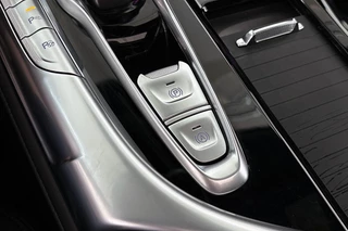 Voyah Free Flagship Edition 4WD 106 kWh / 48