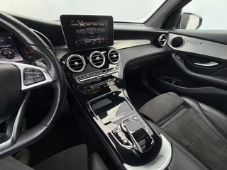 Mercedes-Benz GLC 220 d 4MATIC Solution AMG Incl.BTW Pano Treepl Stoelverw Elek.Klep Uitstraling! / 24